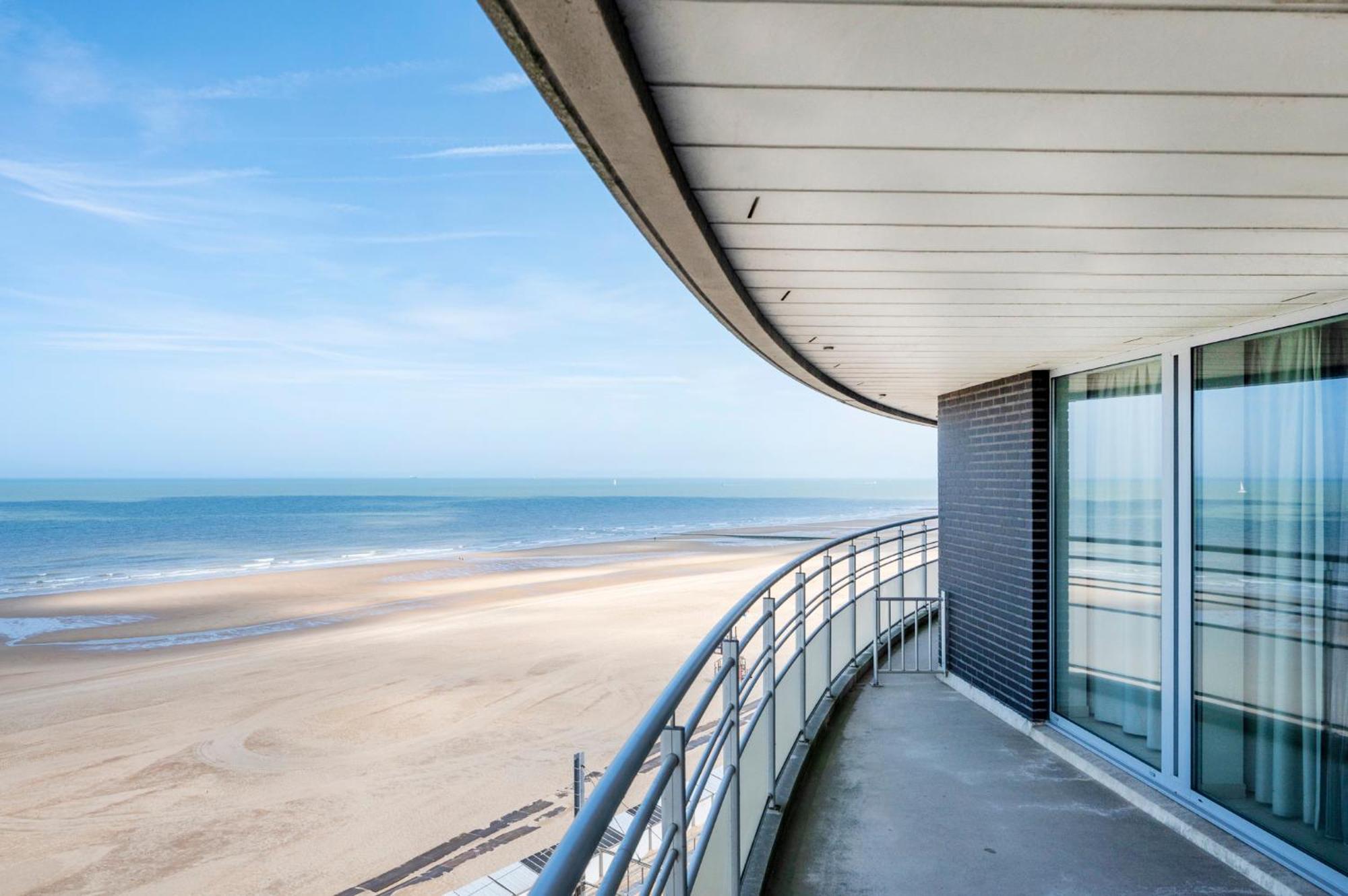 Vayamundo Oostende Esterno foto